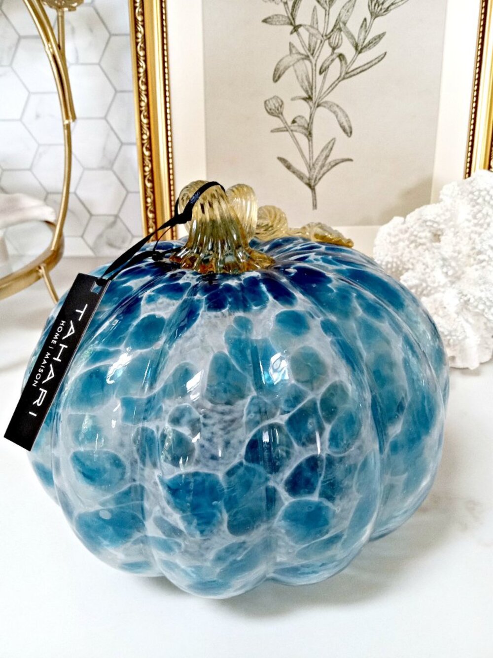 NEW! BEAUTIFUL GLASS CURLY STEM GLASS PUMPKIN